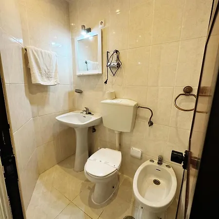 Central Guest House Vendégház Figueira da Foz