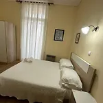 Central Guest House ゲストハウス