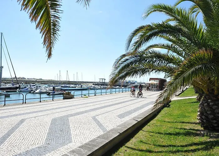 Central Guest House Gasthof Figueira da Foz